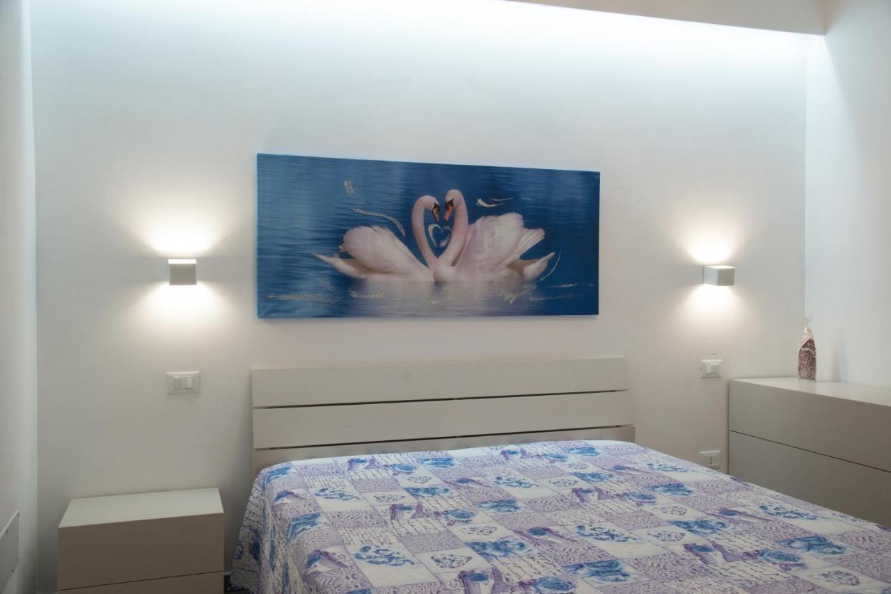 Appartamento Diamante 산비토로카포 외부 사진